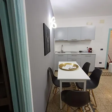 Giovanni 3* Manarola