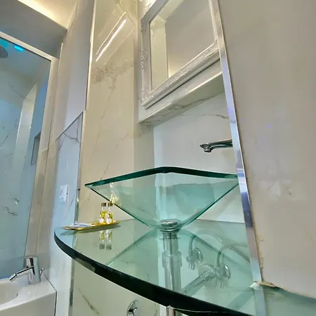 Giovanni Affittacamere 3*