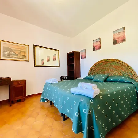 Giovanni 4* Manarola